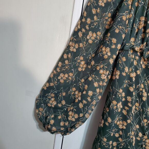 ChicoSoul Floral Maxi Dress With a Square Neckline Long Sleeves Sz 2X SKU#A-133 - Picture 12 of 16